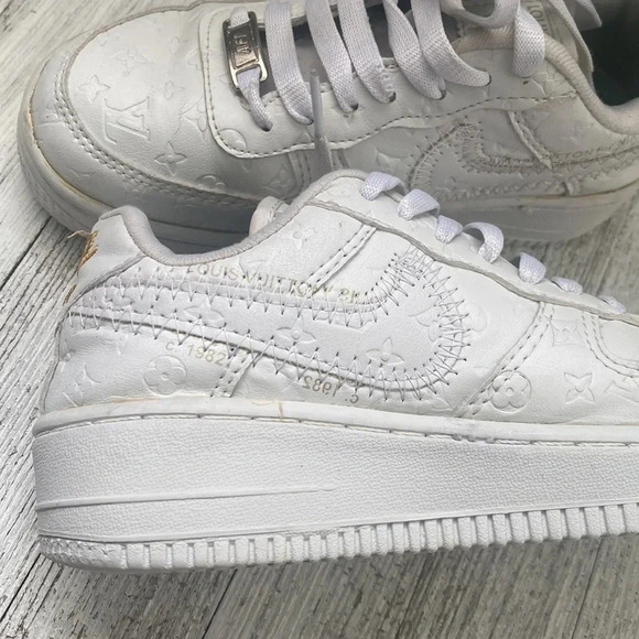 Nike Air Force 1 - Picture 5 of 13